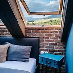 Πανσιόν Na Cervenem Potoce 3*