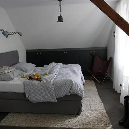 Na Cervenem Potoce Guest house Kraliky