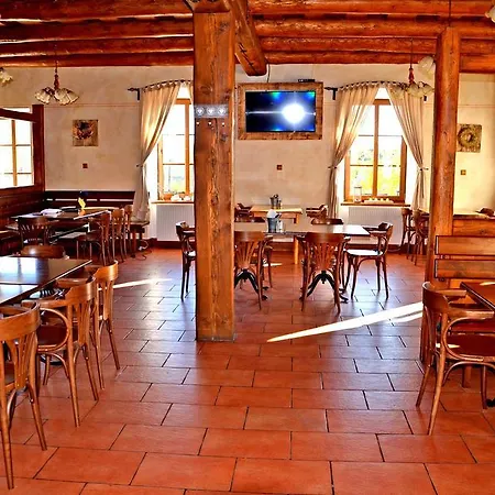 Guest house Na Cervenem Potoce Kraliky